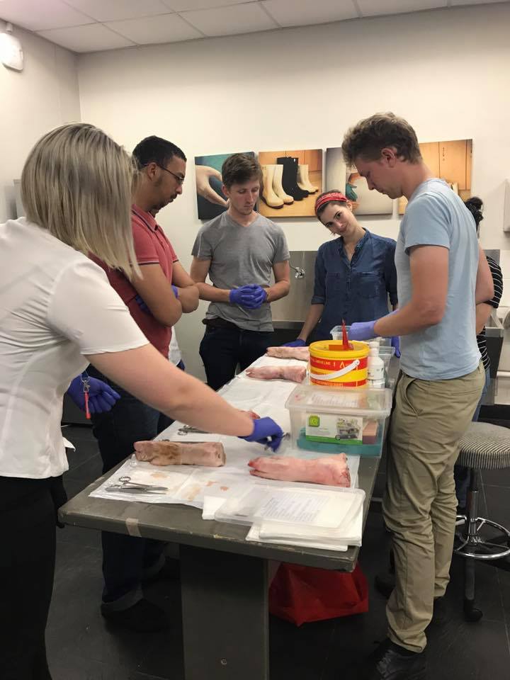 23794745 1589353521172650 5470293634655943182 N