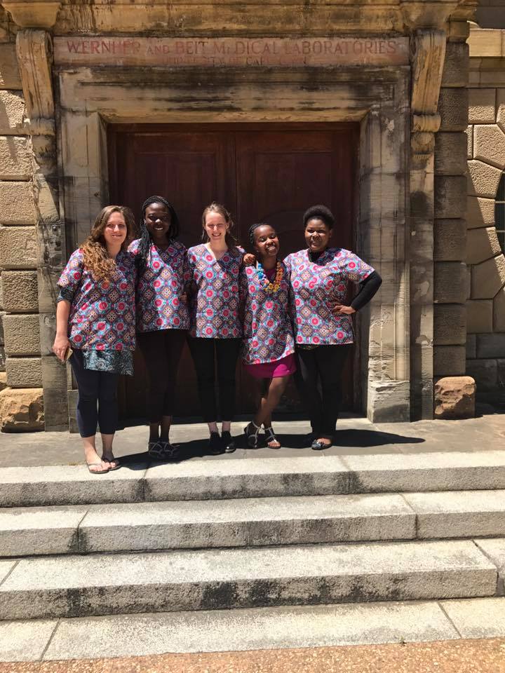 23843312 1589353117839357 857702334876360443 N