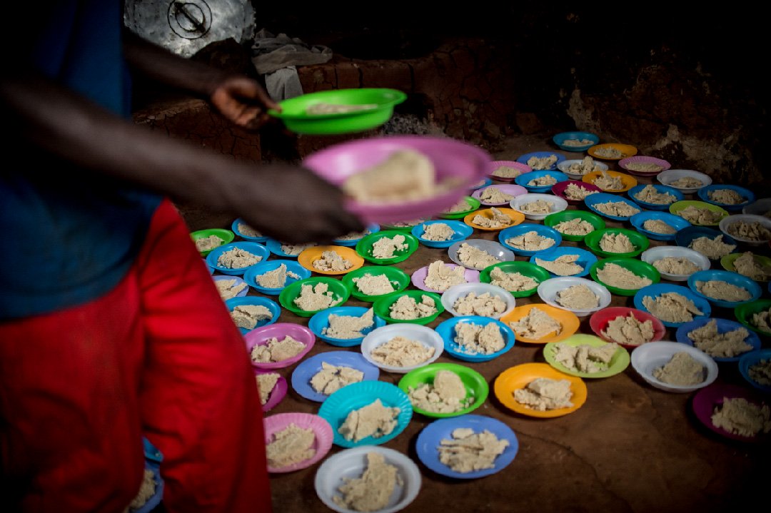 39 Lumasi Tanzania - Ikram Ngadimsf