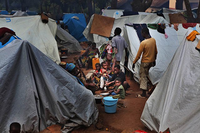 October 2013. The wave of violence that is engulfing the Central African Republic left tens of thousands of displaced people. Photo: Juan Carlos Tomasi/MSF