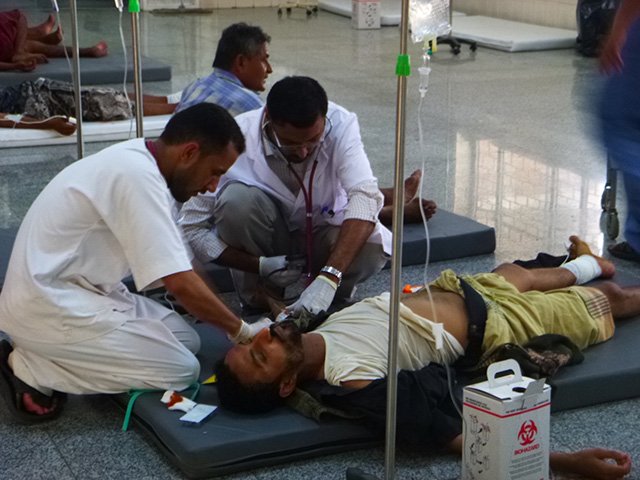 "This huge number of patients was a shock for us, but we were able to control the situation and to act with responsibility and manage things." Photo: MSF
