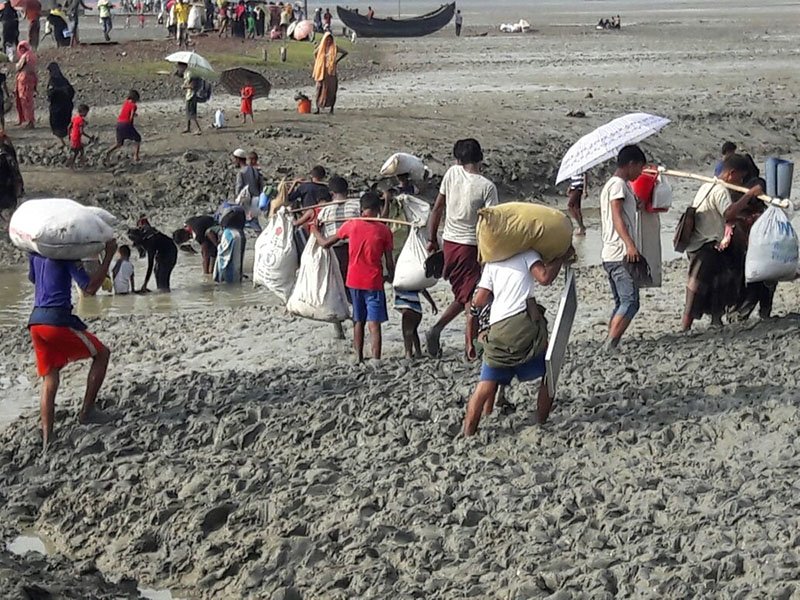 Bangladesh, fleeing