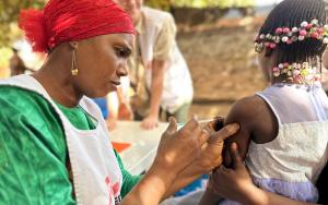 Doctors Without Borders (MSF)_Vaccination