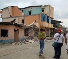 MSF teams currently responding to medical needs in Ecuador following the 7.8 magnitude earthquake which struck the northeast of the country on Saturday, April 16.