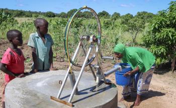 Access to clean and safe water through wells in Mogovolas District, Mozambique