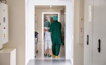 patient being moved in the MSF Kunduz CIty Trauma Center