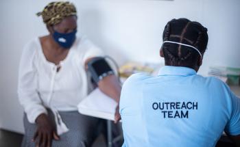 MSF staff in Eshowe checking a patient's blood pressure