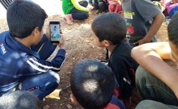 Kids using COVID-19 quiz app