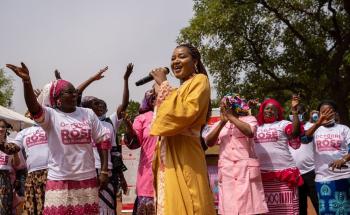 Bintou Soumbounou, performed the song "N'ayons plus peur", written for the Pink October campagin, at the opening ceremony of the Pink October campaign in Yirimadio health centre, Bamako, with MSF, MoH and all the partners. 