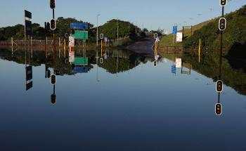 The catastrophic flash flooding that ensued on 11 April in the eThekwini region in South Africa’s KwaZulu-Natal Province has left 40,000 people homeless and many are sheltering in community-based schools, churches and halls without food, cookware, mattresses, blankets, clothes and basic hygiene products