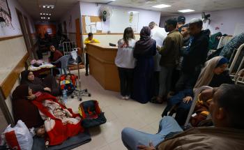 Image of A packed MSF supported hospital in Gaza. US blocks Gaza ceasefire resolution