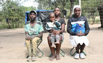 Doctors Without Borders, MSF, Miner in Zimbabwe