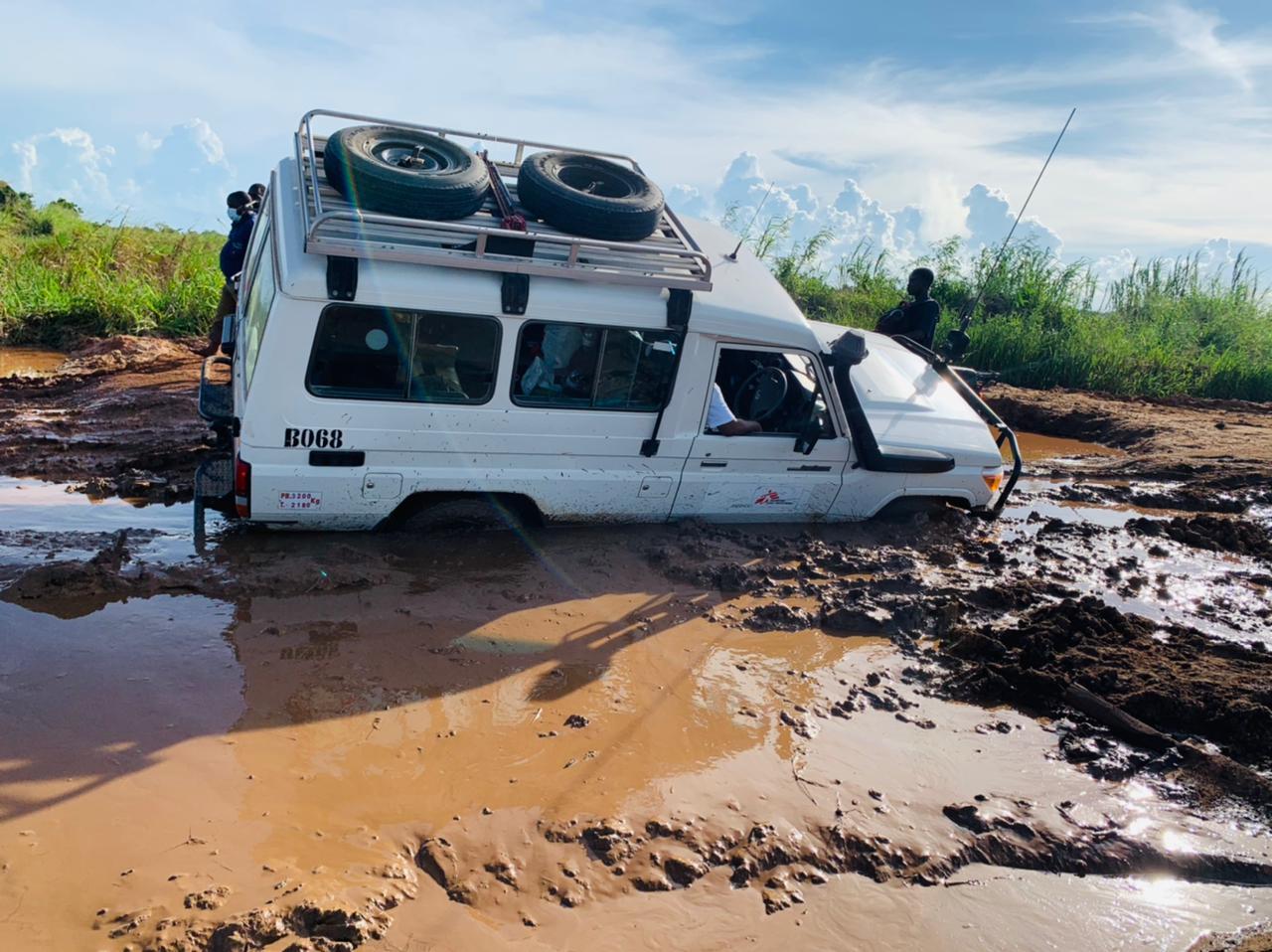 MSF car in Pemba stuck in mud