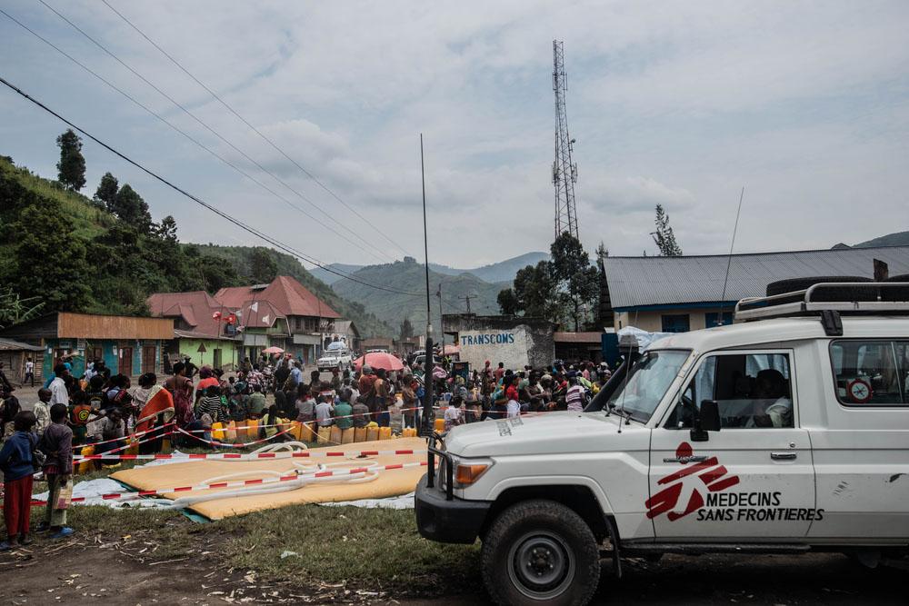 Water distribution in Sake, North Kivu, DRC