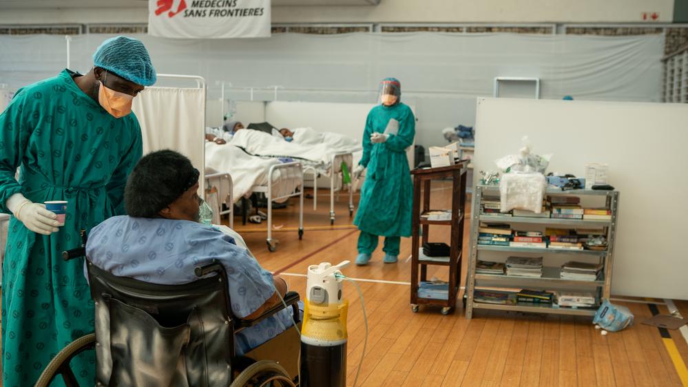 Khayelitsha Field Hospital Activity