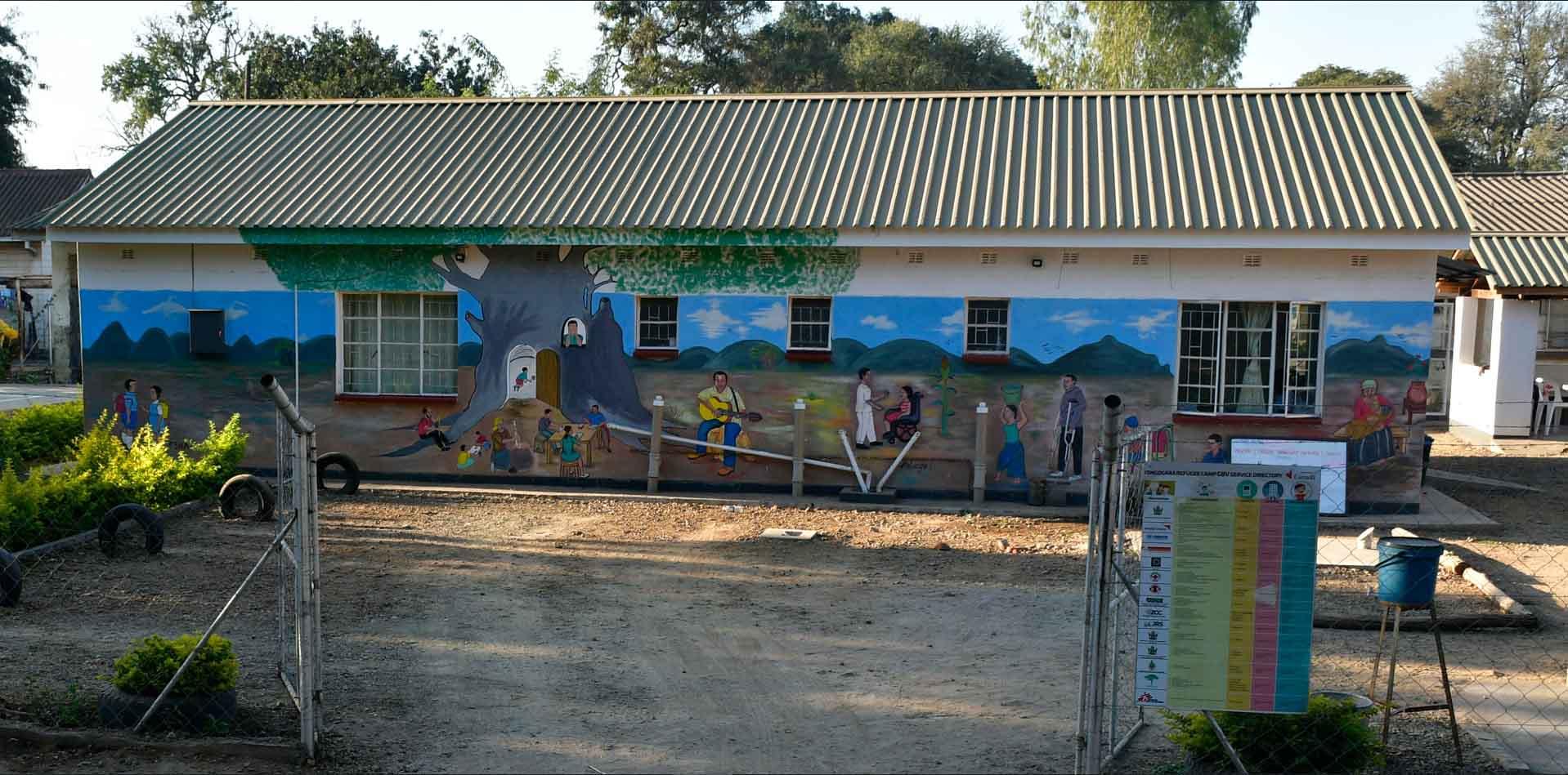 The Baobab House built by MSF, provides indoor and outdoor psychosocial support activities for refugees in Zimbabwe.