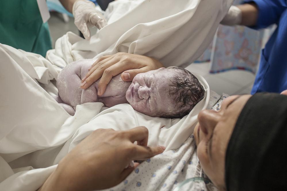 A mother and baby at MSF’s birthing centre in Rafik Hariri University Hospital. Beirut, Lebanon, April 2019.