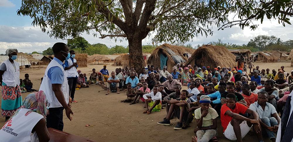 In December 2020, MSF launched a mental health programme in the Nangua and 25 de Junho IDP camps. These are the two most populous camps in Metuge, on the outskirts of Pemba, Cabo Delgado’s capital. 