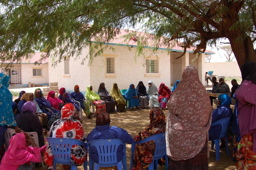 Somaliland community educating and counselling for TB patients