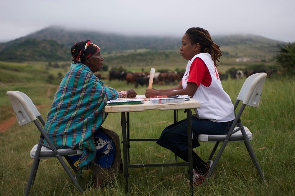 A MSF Community Testing Counsellor explains what is HIV, how it is transmitted, and how it is prevented in Eswatini 2013