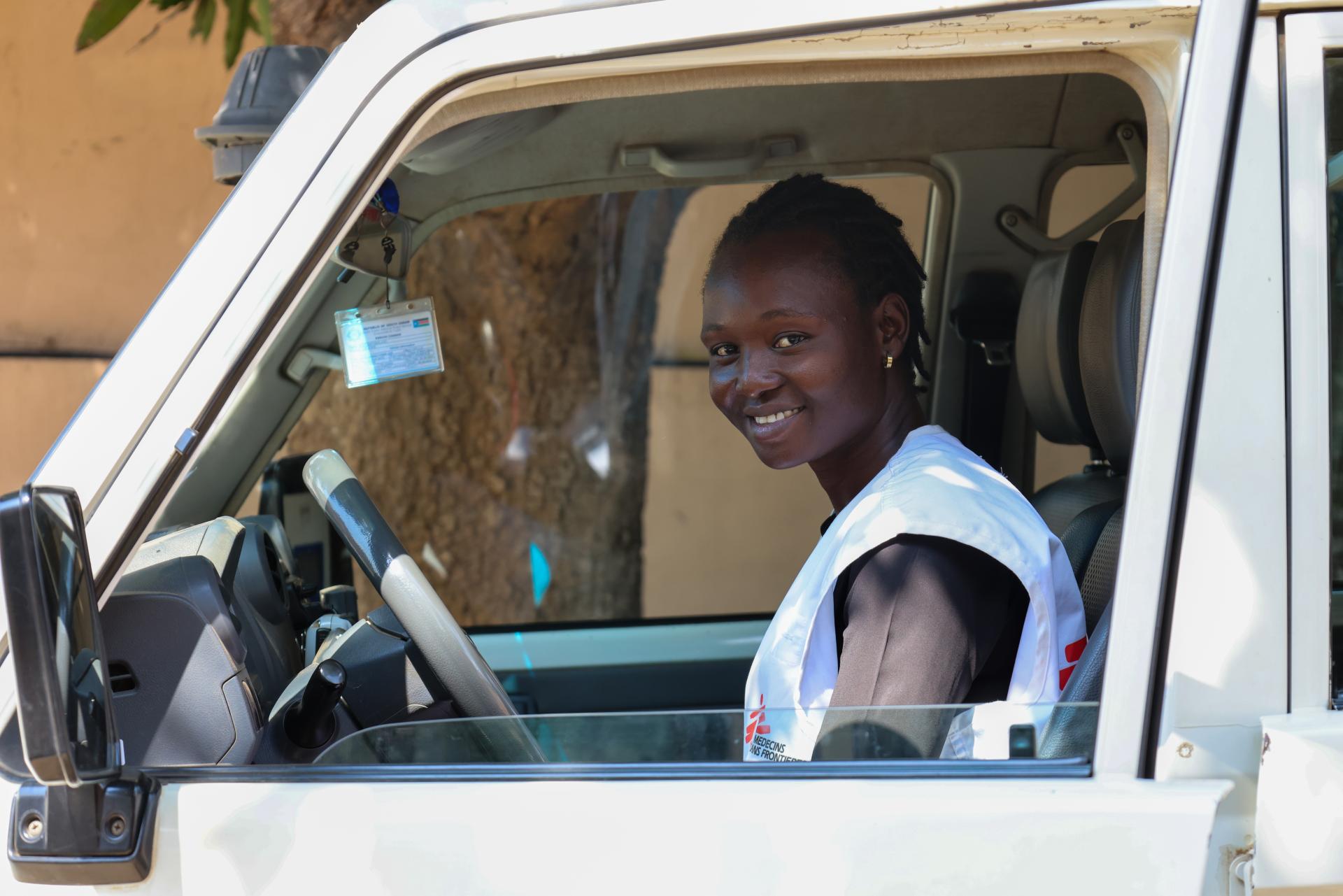 Image showing Mary James, the first female driver for Doctors Without Borders/MSF in South Sudan