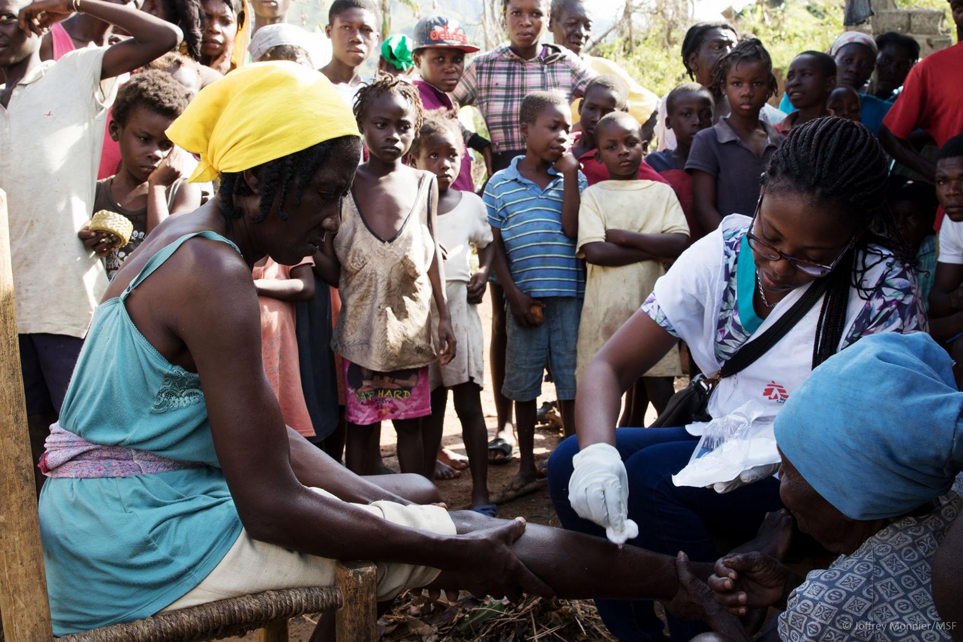 MSF_fieldworkers_Haiti