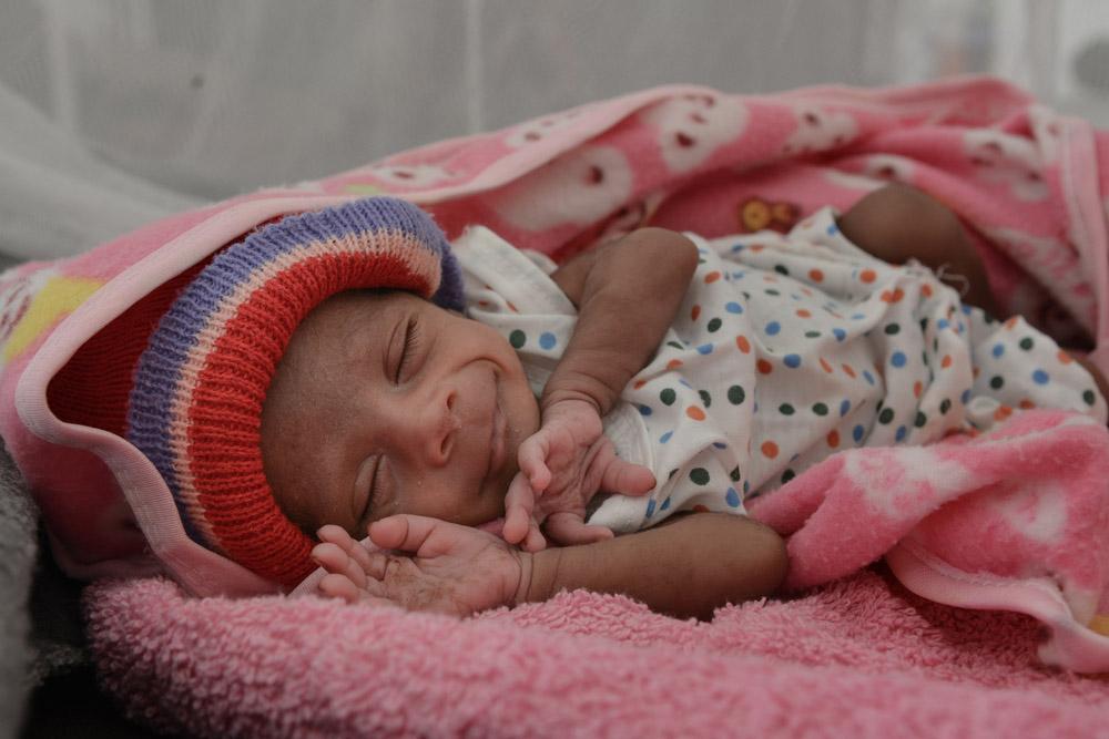Newborn in Al-Tanideba, Sudan MSF, Doctors Without Borders, A year in Pictures 2021