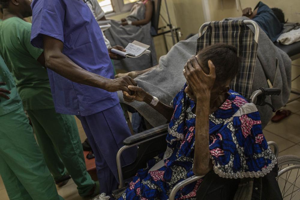 MSF, Doctors Without Borders, Advanced HIV/AIDS