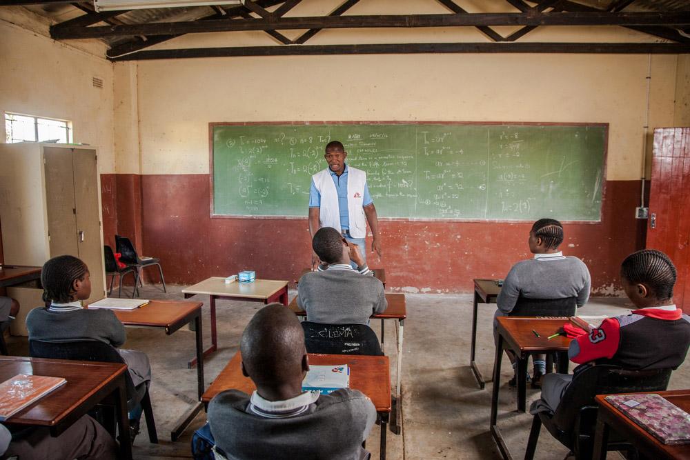 MSF Psychologist teaching about HIV/AIDS in South Africa