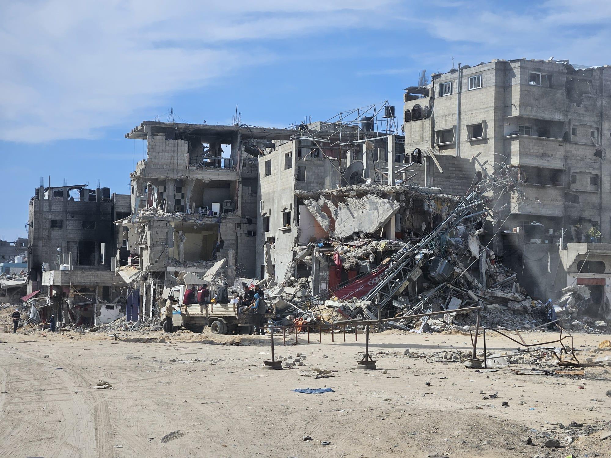 Image of destroyed Nasser Hospital in Gaza, bombed by the IDF. 