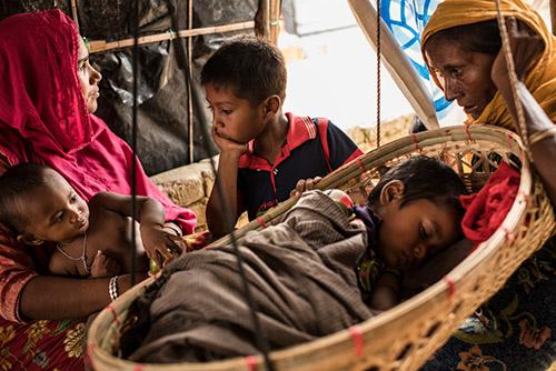 MSF245172_refugee_camp_Bangladesh
