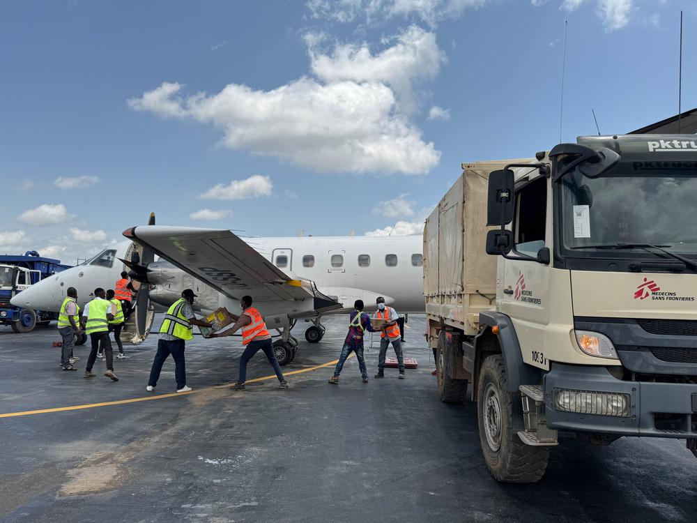 MSF, Doctors Without Borders, Ebola outbreak in DRC and Ugand