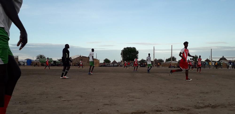 MSF_Football_Tournament_Players_In_Abyei_MSB160494