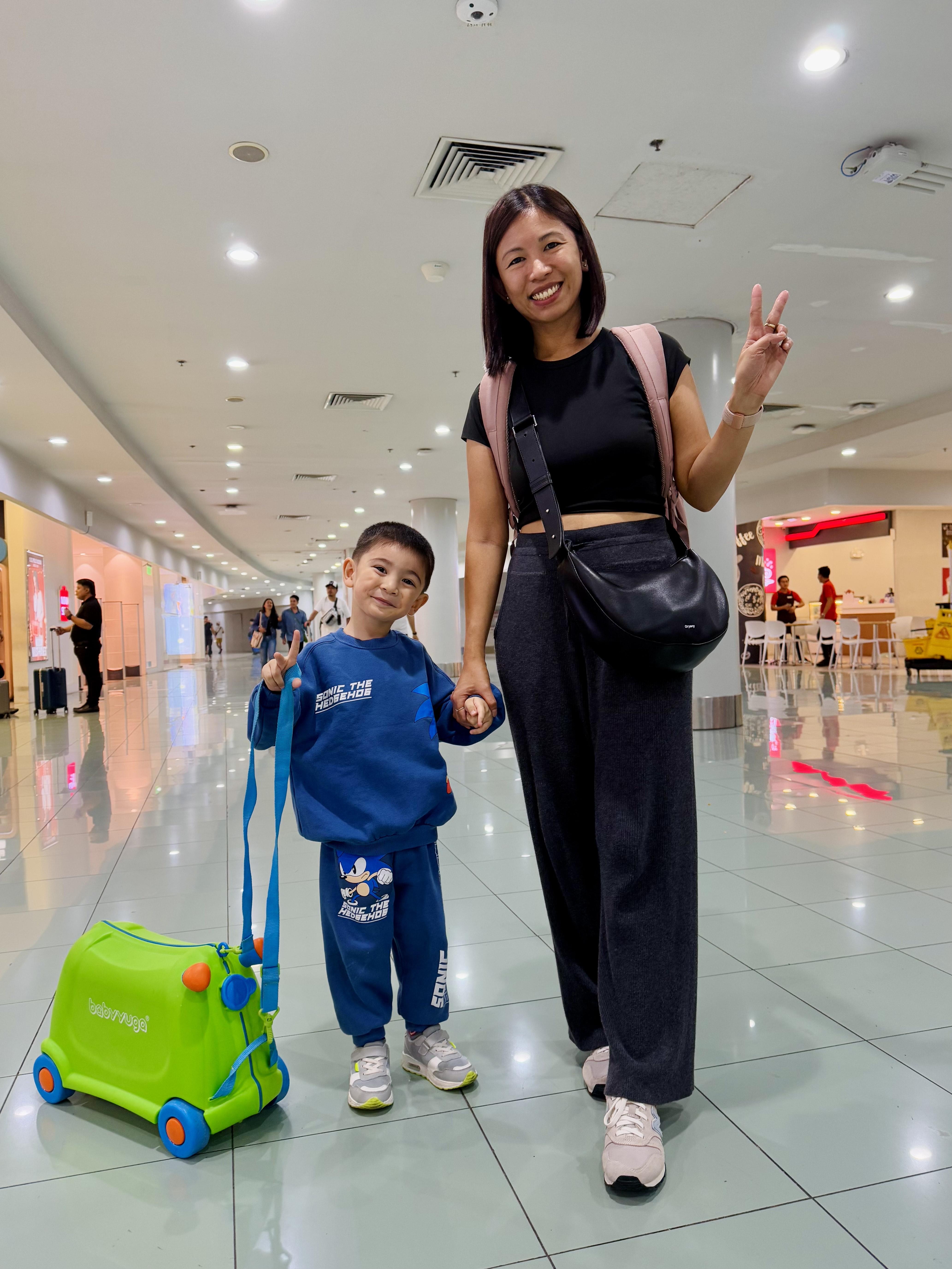 MSF, Doctors Without Borders, Mothers Day, Humanitarian doctor brings her son to mission in South Africa
