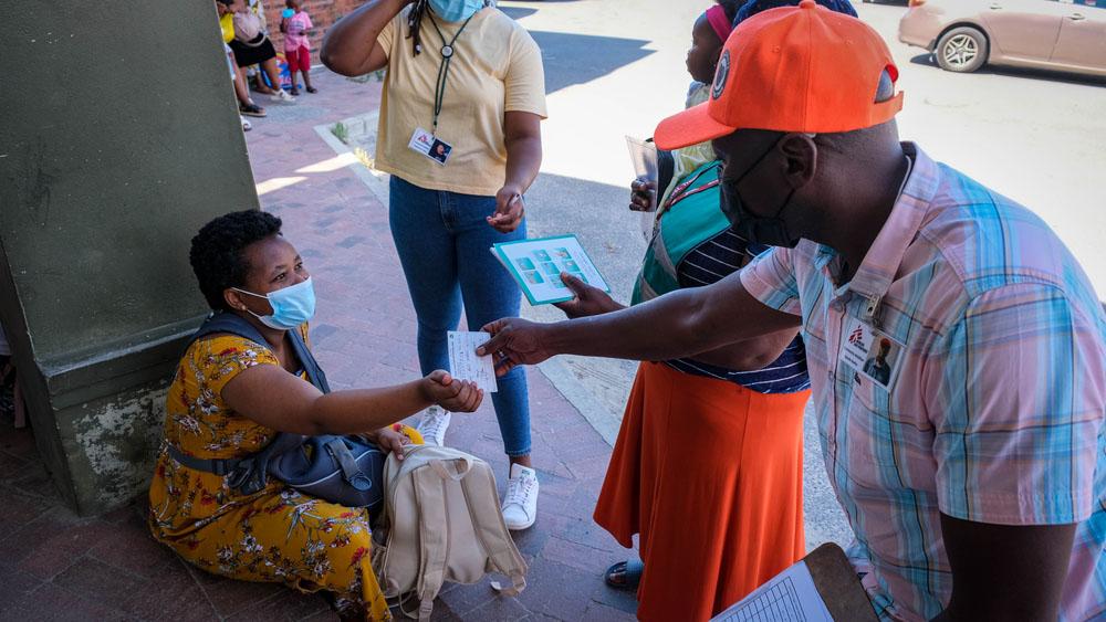 MSF, Doctors Without Borders, South Africa, khayelitsha COVID-19 vaccine drive 