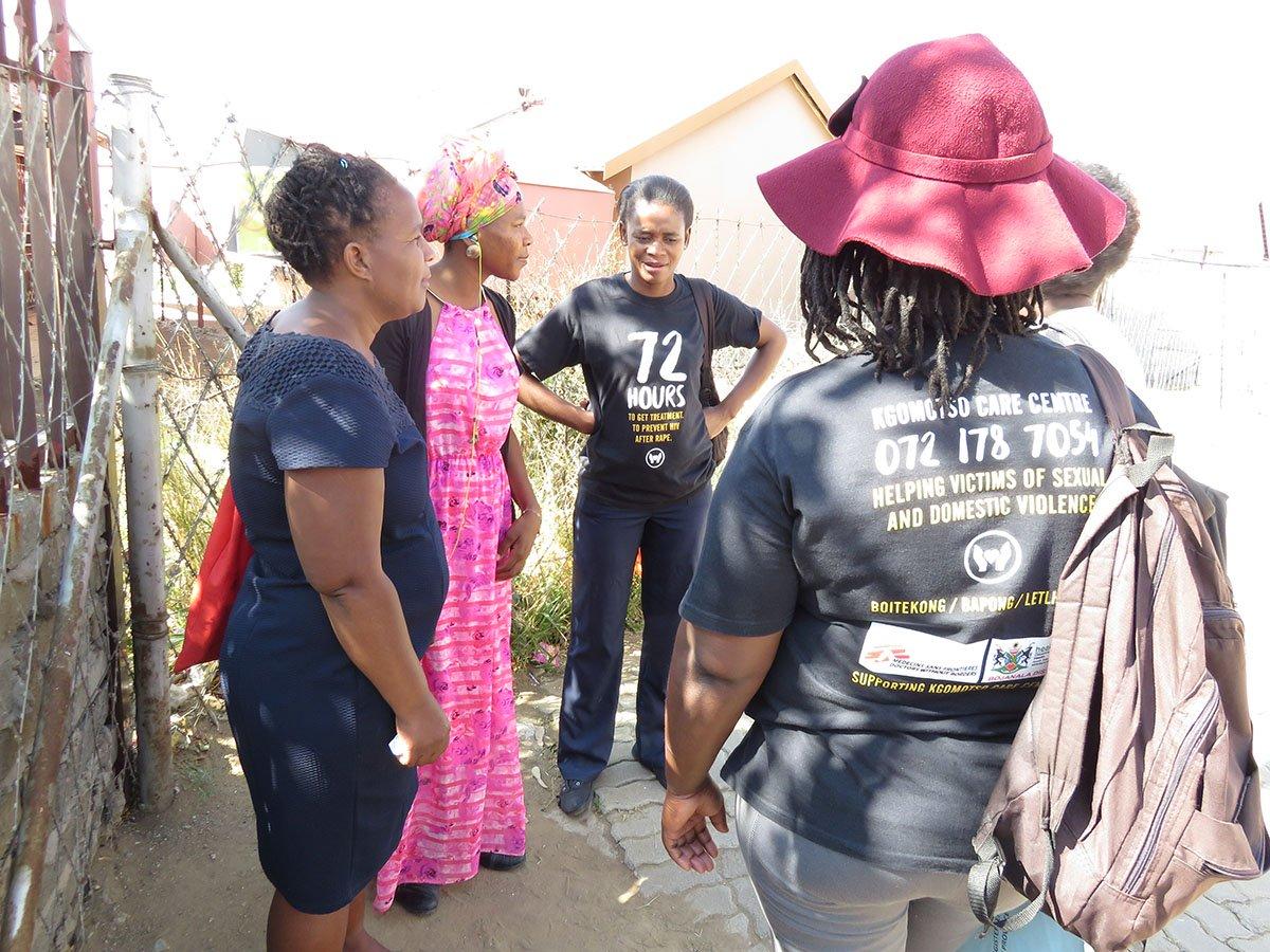 South-africa Untreated-violence Community-health-workers