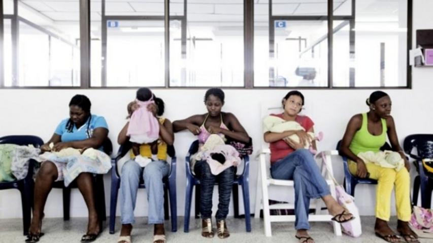 14 Mnissen Quibdo05 Mothers Attend Antenatal Class
