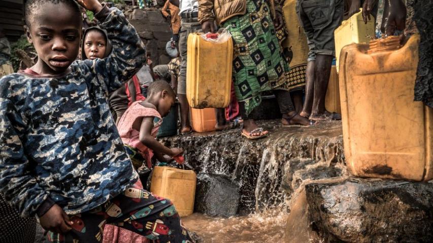 A-child-by-the-fanu-water-source-in-the-poor-suburbs-of-bukavu