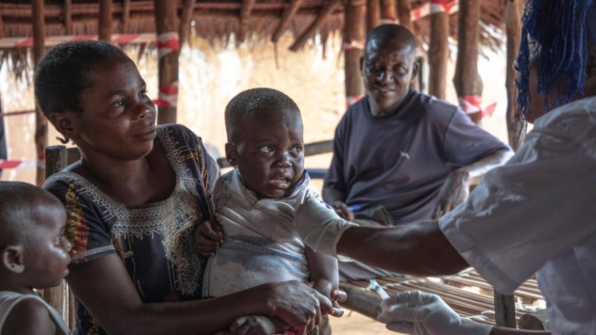 MSF, Doctors without Borders, Measles Vaccination in DRC