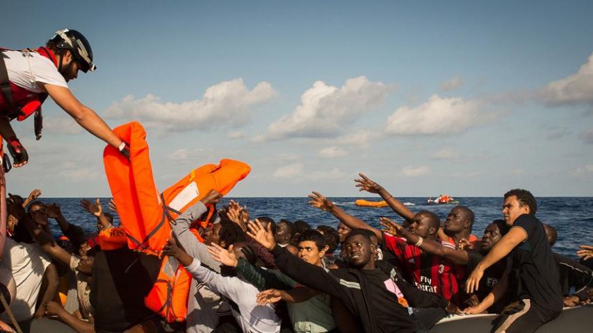 Rescuing-a-rubber-boat-taking-on-water-in-the-mediterranean-sea